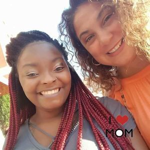 Meet your Posher, Ebony